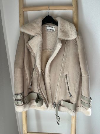 Acne Studios Lammfelljacke