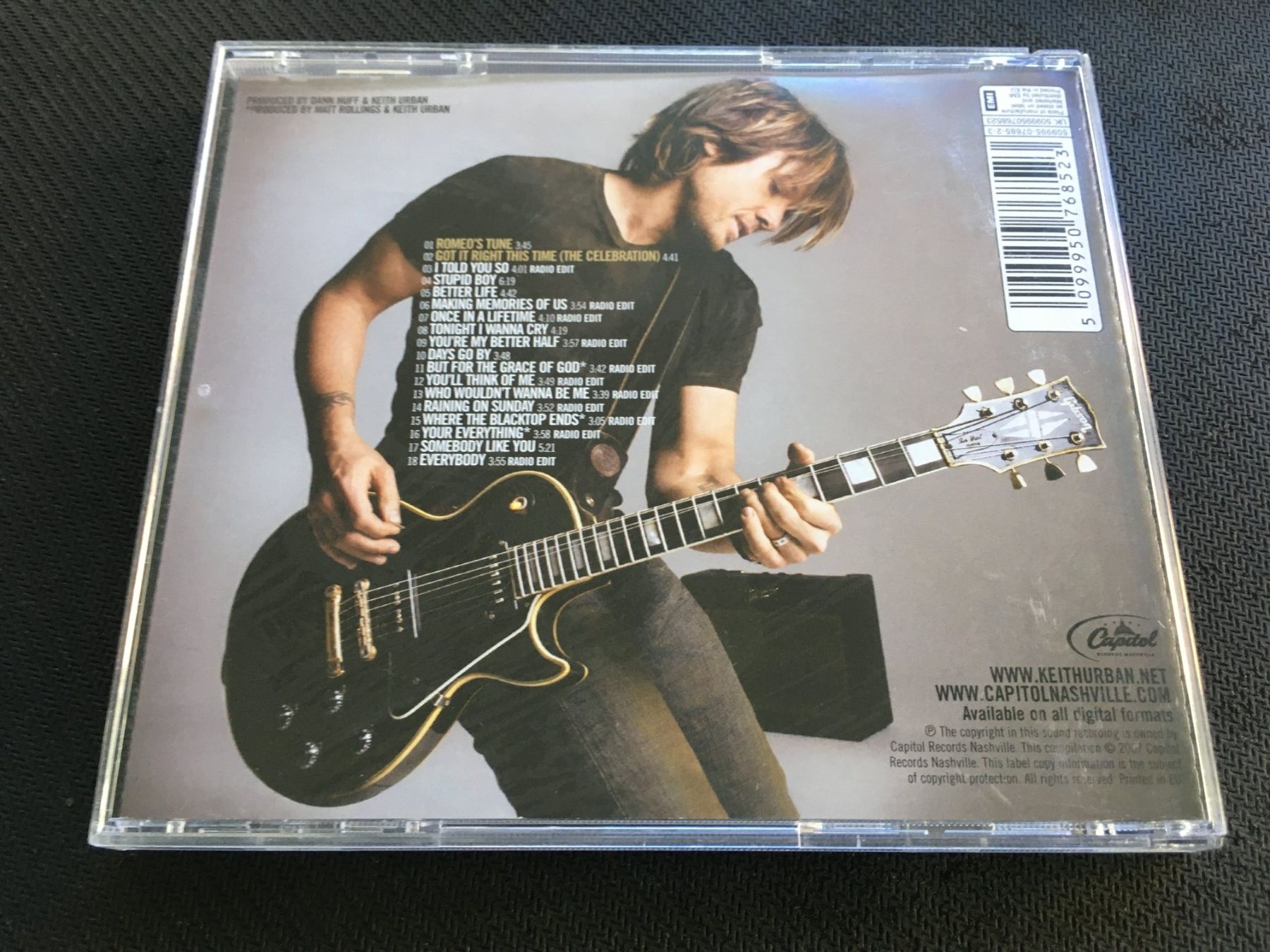 CD: Keith Urban - Greatest Hits -CD- – Usato da St.Gallen venduto da MedienJoe 2