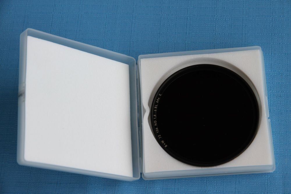 Filtri: B + W Filter, Graufilter, 72 mm, Neu – Nuovo (secondo la descrizione) da Nesselnbach venduto da ubourson
