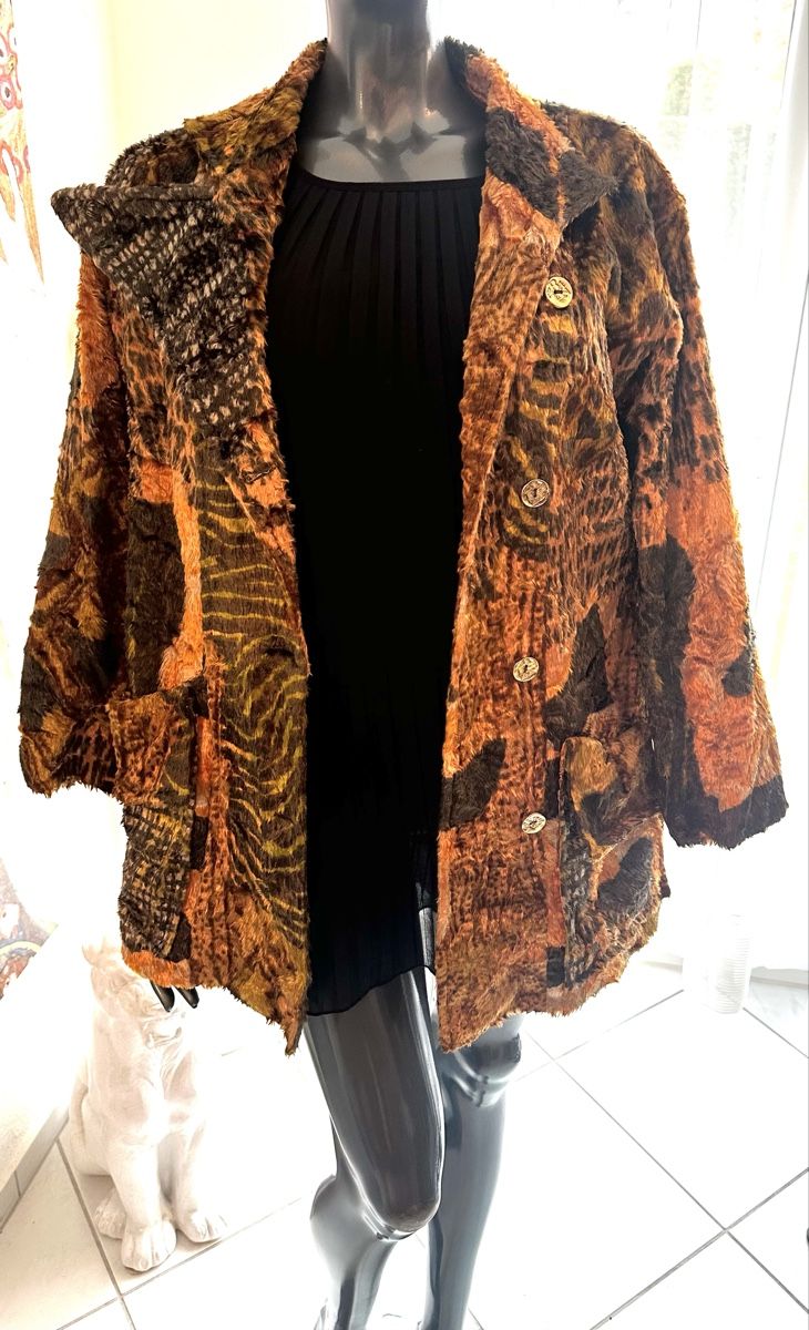 Cappotti: CHRISTIAN LACROIX MANTEL GR. 38 – Usato da Unteraegeri venduto da MH203 1