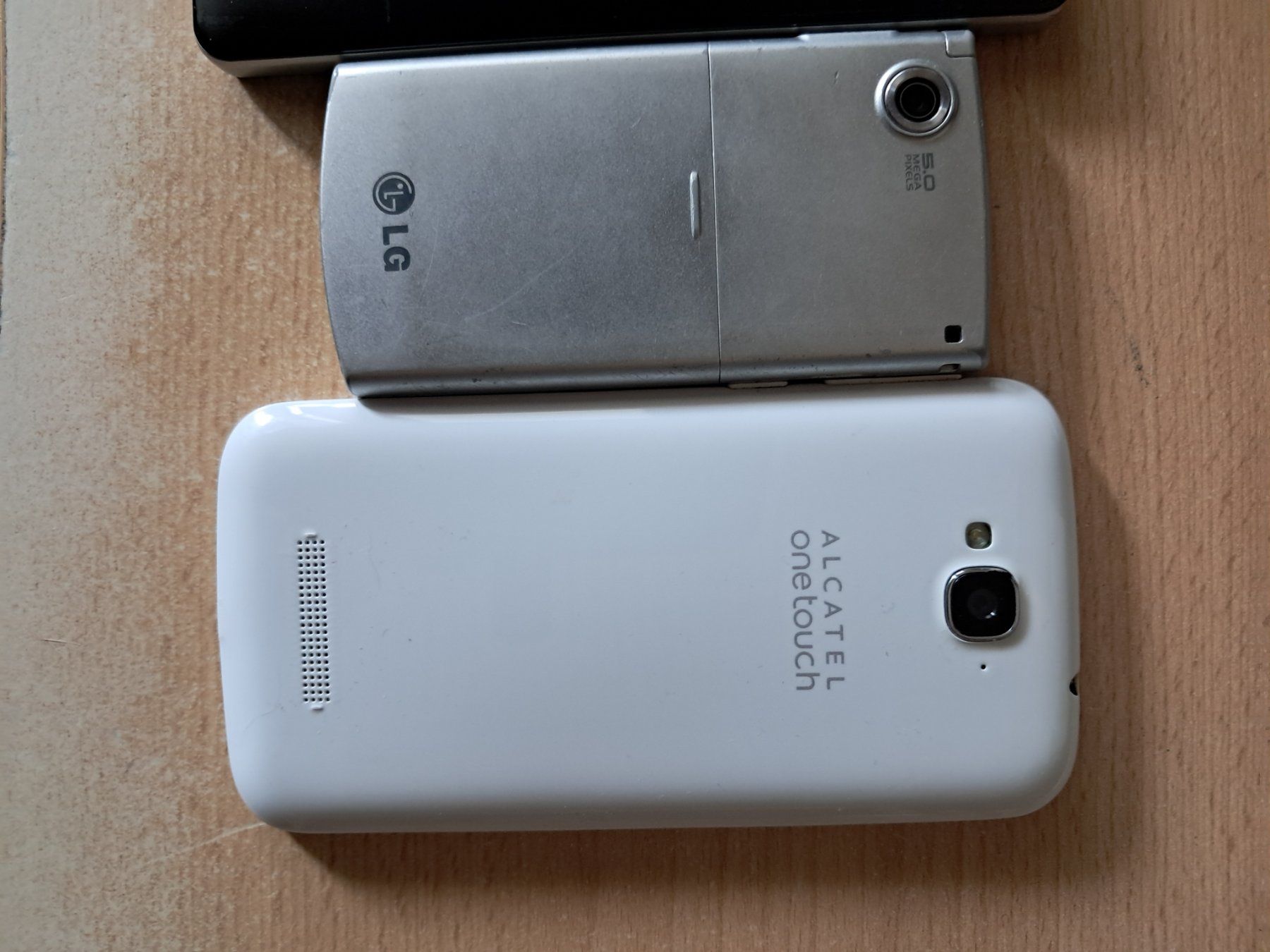 Telefoni cellulari / Smartphones: Handy und Smartphones – Usato da Glattbrugg venduto da mah_c5jk 5