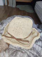 Sommerhut Strohoptik beige mit Band guter Zustand