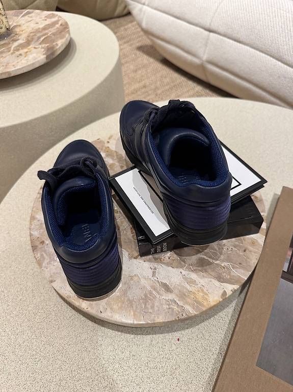 Chanel Scarpe da donna: CHANEL SNEAKER NAVY – Nuovo (secondo la descrizione) da Schwyz venduto da bofb 3