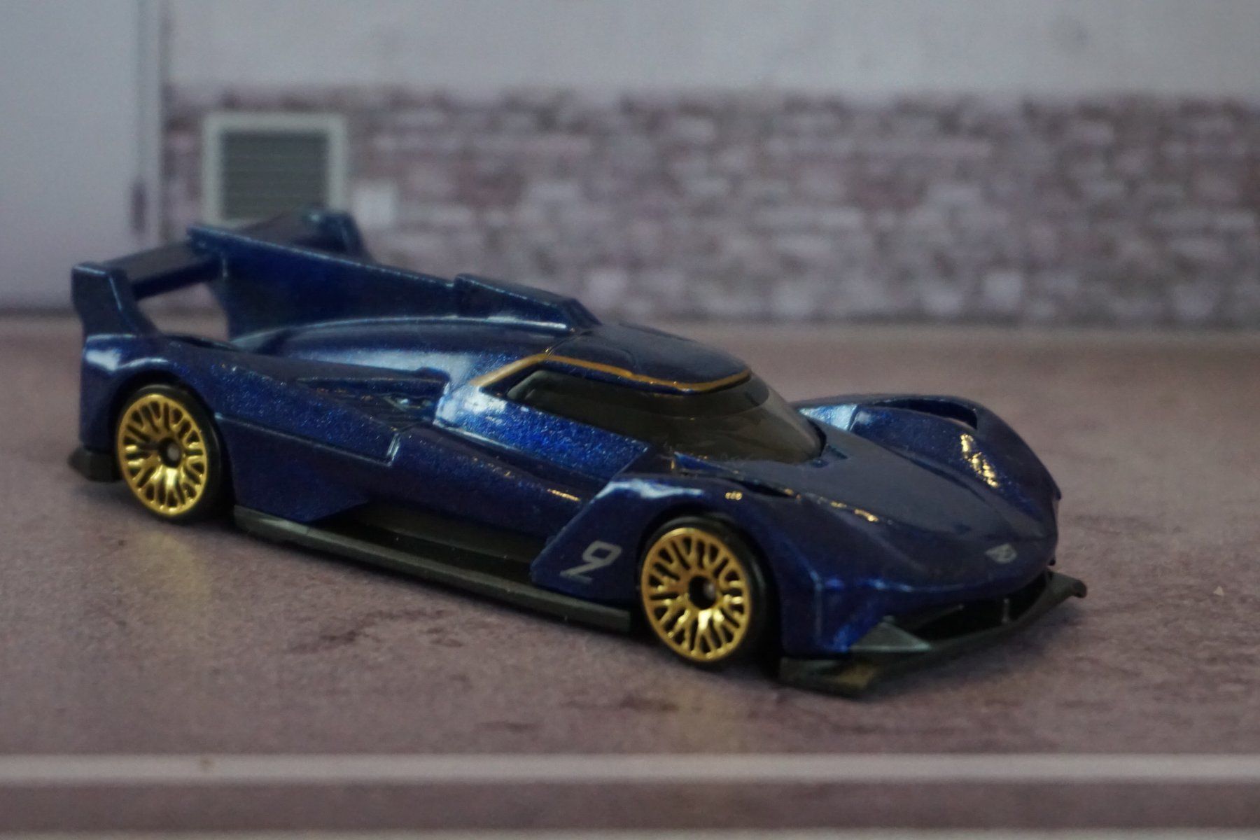 Hot Wheels Modellautos: HotWheels Cadillac GTP Hypercar COOL !!!!!!!!!!!!! – Gebraucht aus Reiden von Doppeldecker69