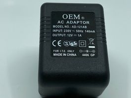 OEM Universal Netzteil 12V, 1A - Modell AD-121AB
