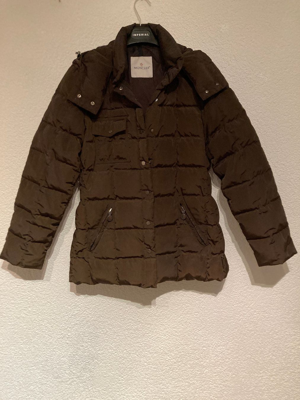 Moncler Giacche: Moncler, Daunenjacke – Usato da Goldiwil (Thun) venduto da jac_n9wl 2