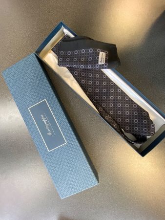 Luxus Krawatte mit Pochette