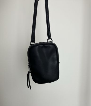 Umhängetasche/Crossbodybag - Lederoptik