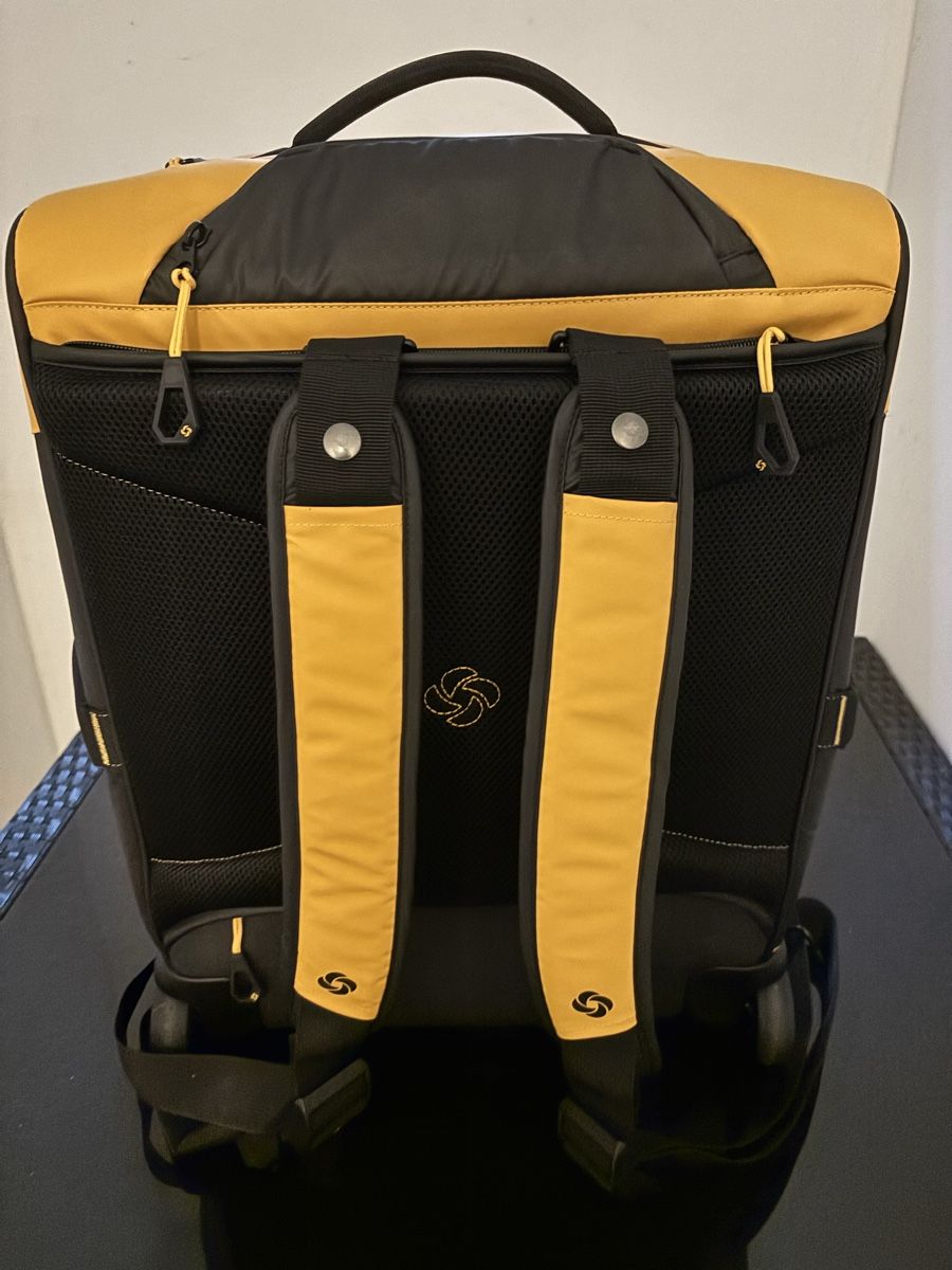 Samsonite Valises de voyage: Samsonite Paradiver Light 55cm Rucksack 2 Rollen – Neuf (Voir description) à Schenkon par chaspu 2