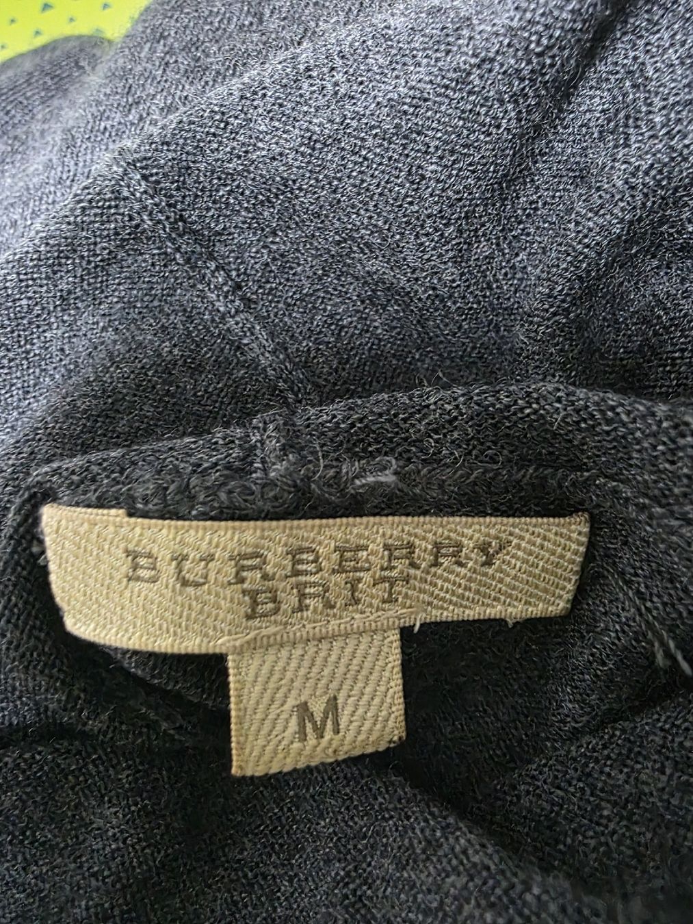 Burberry Pulls & Sweat-shirts: Pull en laine Burberry – Neuf (Voir description) à Chêne-Bourg par wen_q872 5