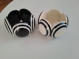 2 BRACELETS  BAKELITE NOIR-BLANC