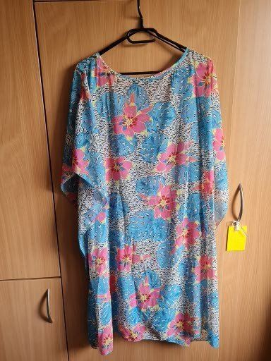 Kleider: Blumiges Strandkleid Gr. 40 /42 Neu – Neu (gemäss Beschreibung) aus Döttingen von Verkauf 1