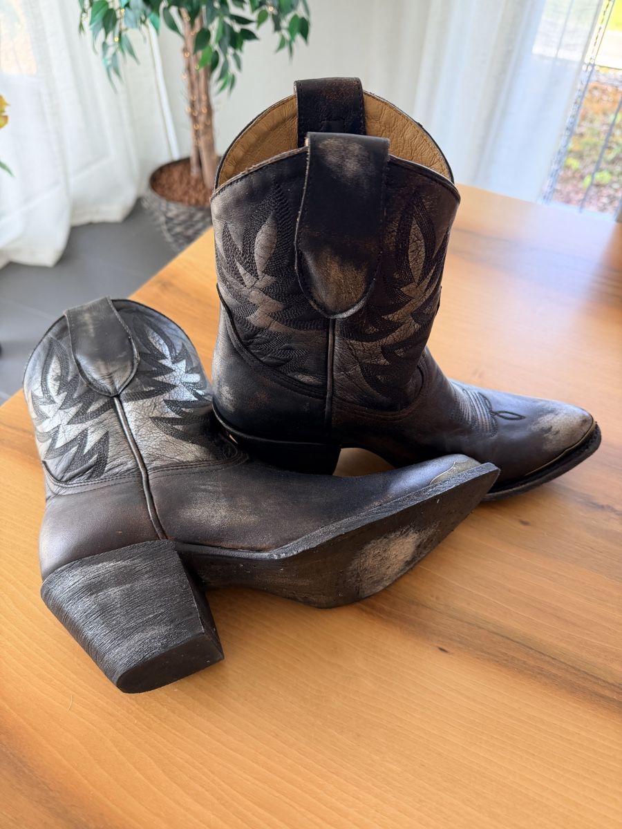 Chaussures femmes: Cowboy Boots – D'occasion à Muotathal par lil_pq5n 4