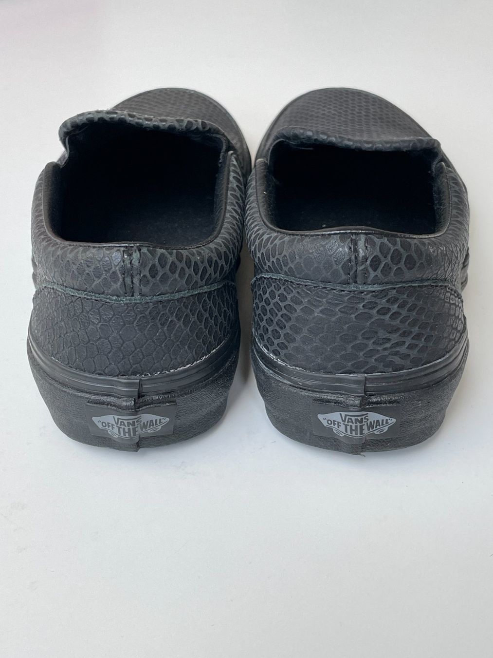 Vans Chaussures hommes: NEU - Vans Classic Slip-On / Schwarz Gr. 38 – D'occasion à Bern par lolapennt 7