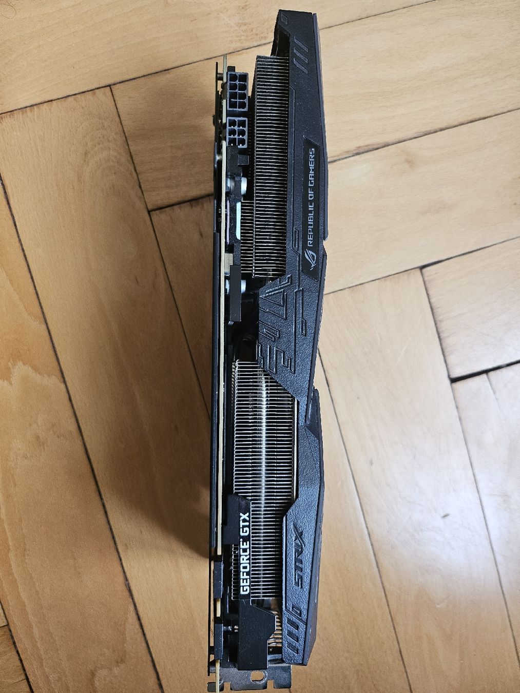 Nvidia Schede grafiche: Nvidia GeForce GTX 1080 Asus ROG Strix – Usato da Vevey venduto da HertzGaming 4