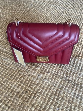 Michael Kors Handtasche bordeaux Leder mit Kette Neu