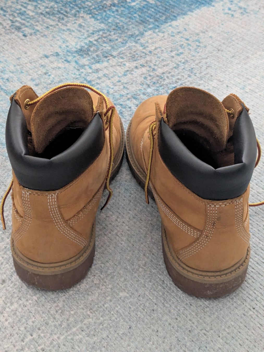 Timberland Scarpe da donna: Timberland boots – Usato da Zürich venduto da MAG_b6zd 6