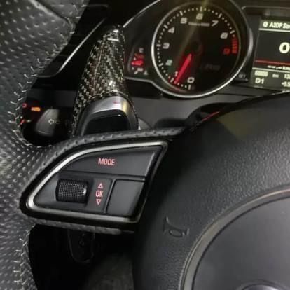 Tutti pezzi di ricambio auto: Audi Carbon Schaltwippen Verlängerung – Nuovo e nell'imballaggio originale da Volketswil venduto da Willis-Autoteile 3