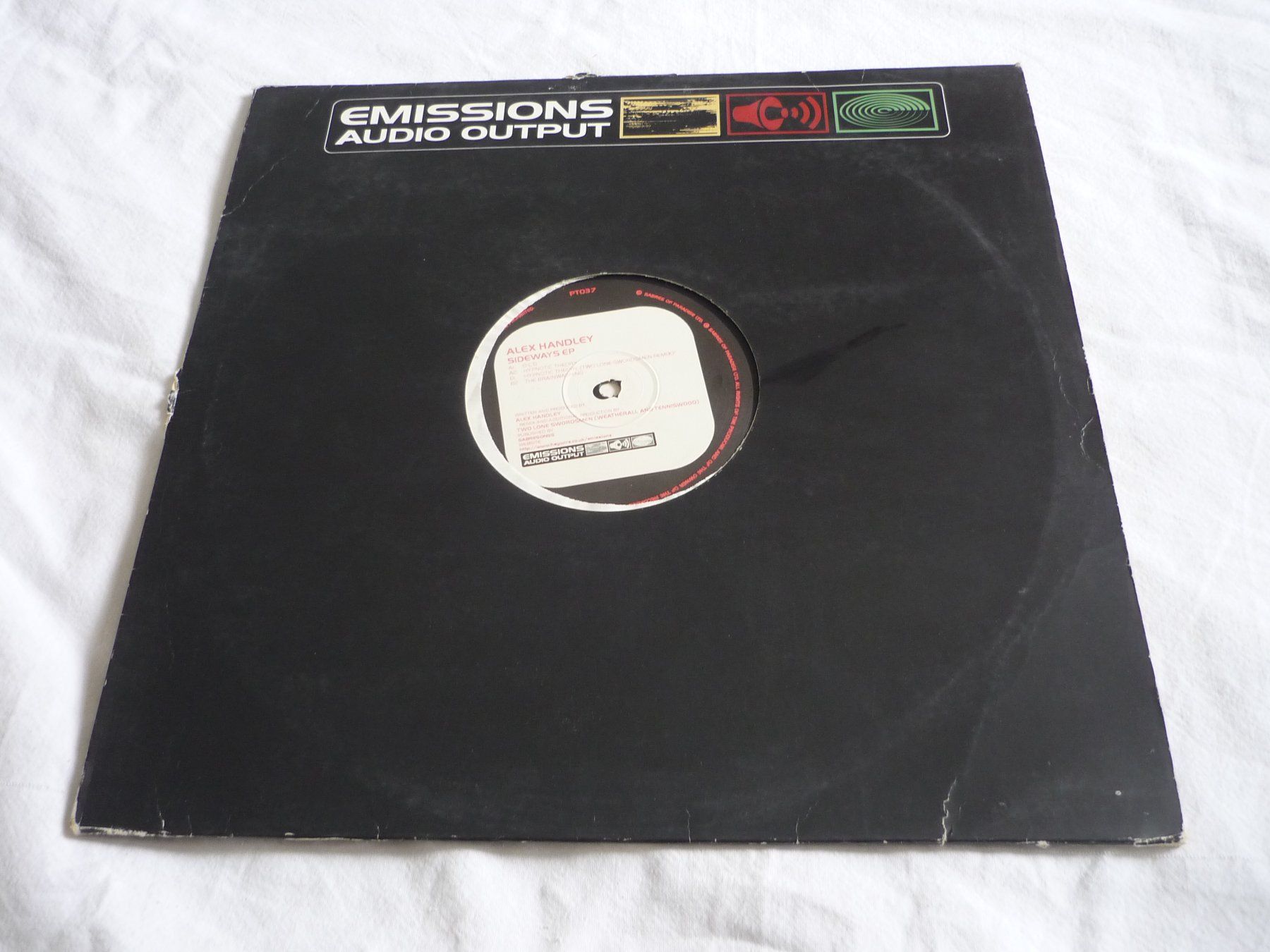 Schallplatten: Rare Techno Vinyl - Emissions Audio Output - Alex Handley – Gebraucht aus Beringen von Flatretriever