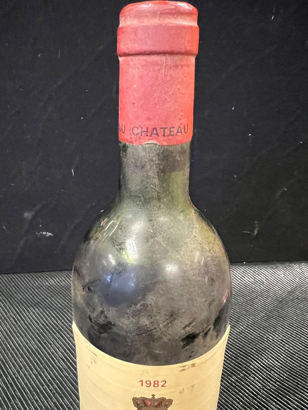 Vino: POMEROL 1982 vin rouge – Nuovo (secondo la descrizione) da Genève venduto da Leboucheoreilles 3