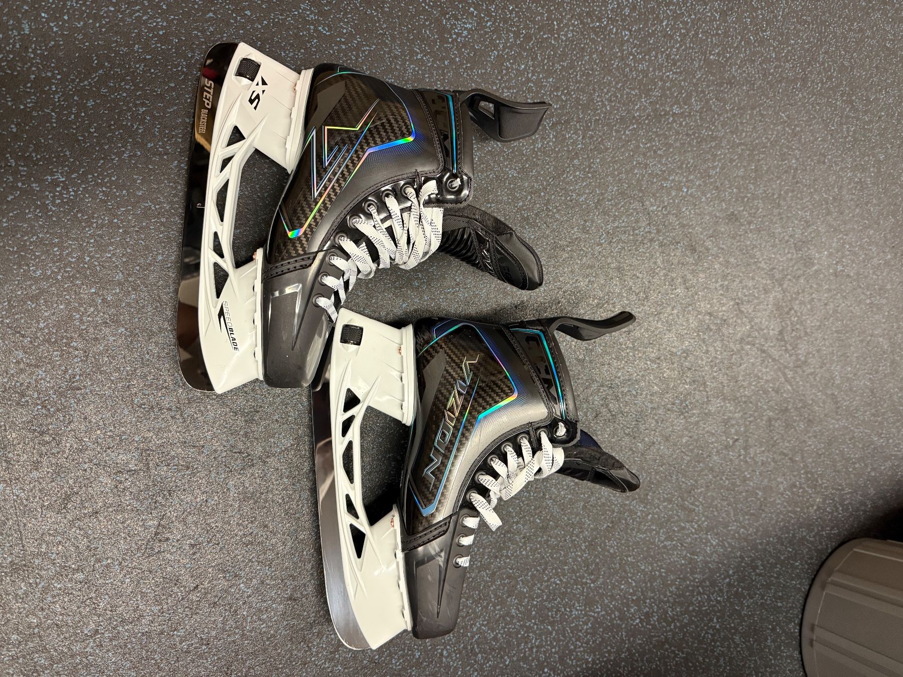 Ccm Patins à glace: Ccm Vizion Skate 9,5 – D'occasion à Menziken par joe_8l7n 1