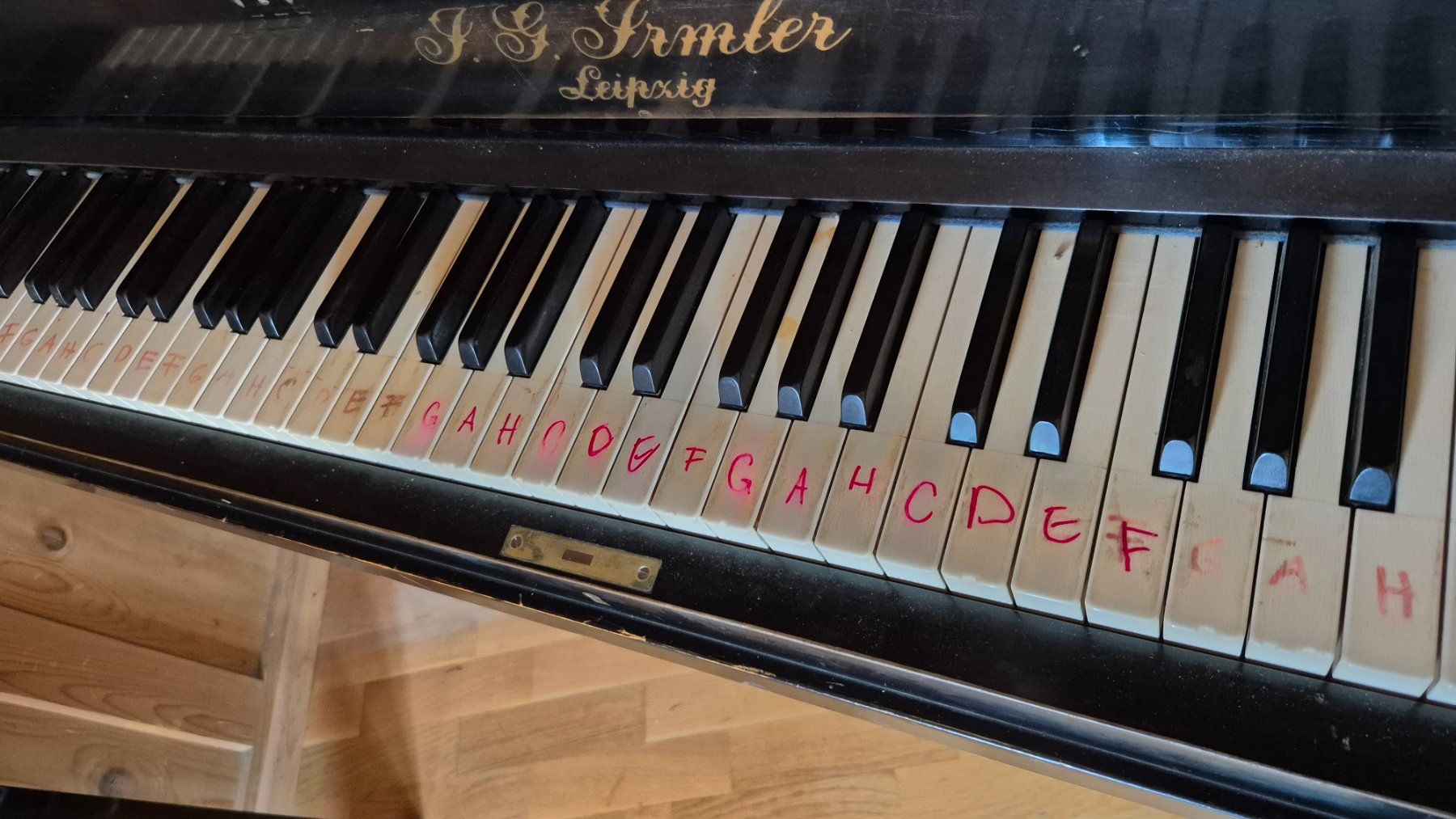 Strumenti musicali: Klavier gratis abzuholen – Difettoso da au venduto da MathiasE02 8