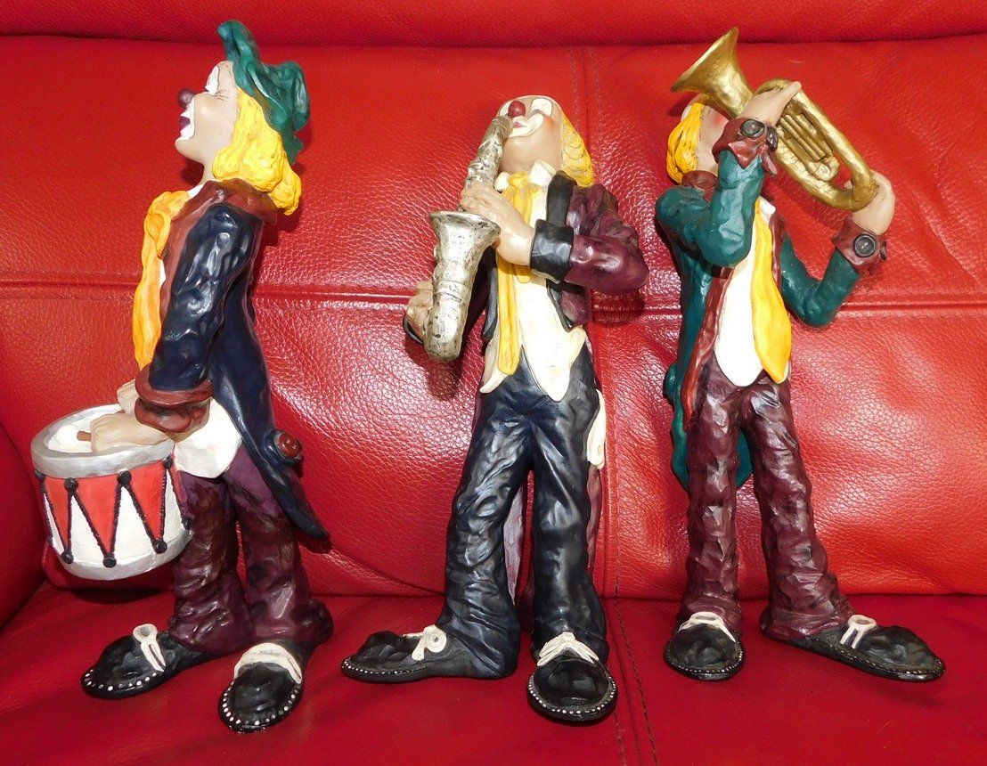 Statuette: 3 Clowns, Handmade,signiert – Usato da Villnachern venduto da Schnugelchen