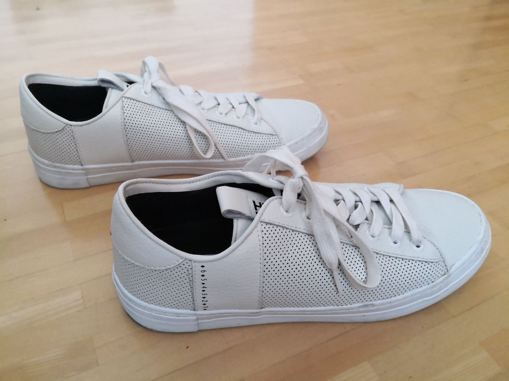 Scarpe da uomo: Weisse Sneaker Hook von HUB, Gr. 42 – Usato da Wädenswil venduto da coconut1289 2