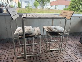 Gartentisch + Stühle