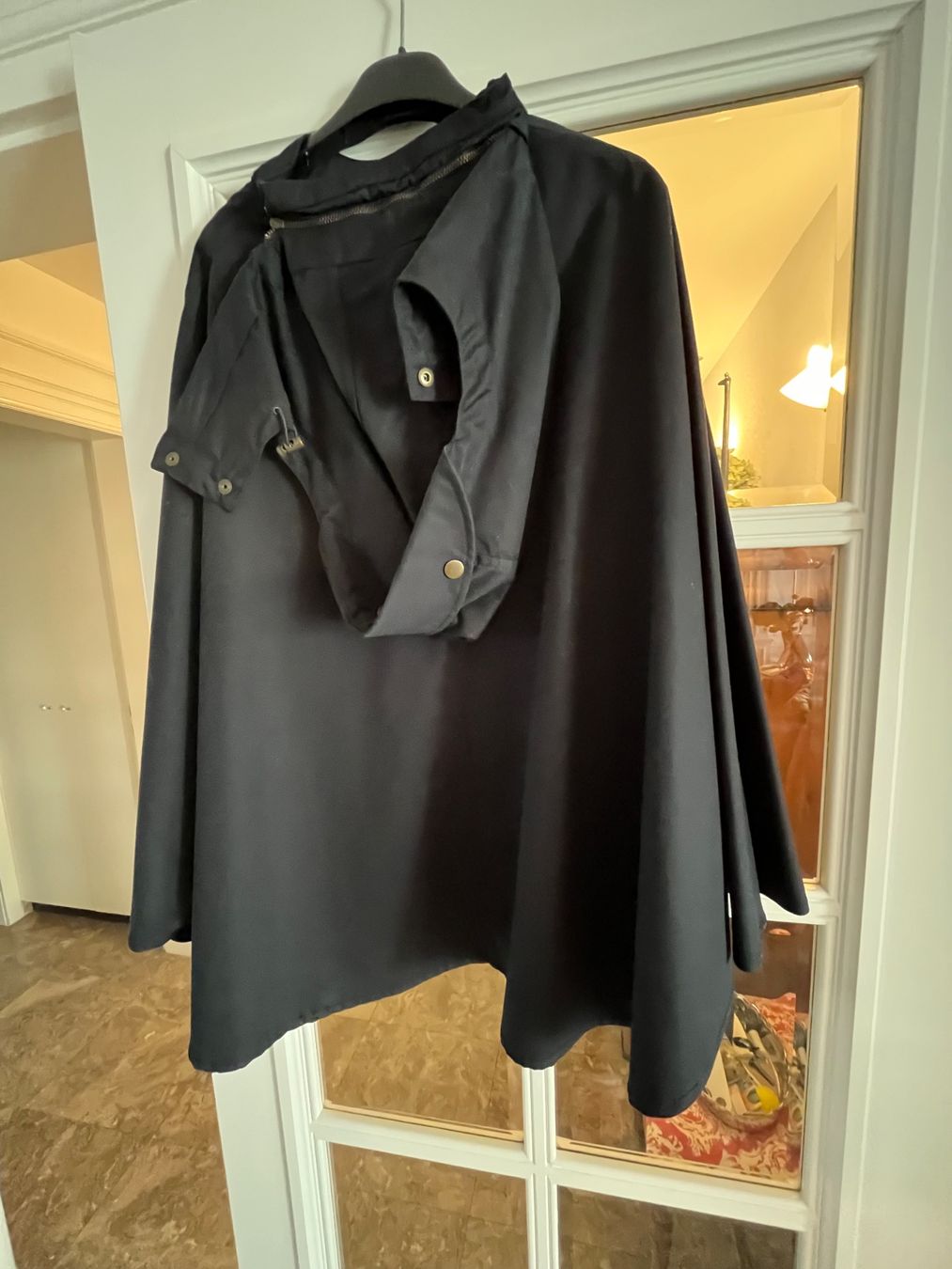 Altro in Moda donna: Cape Belstaff – Nuovo (secondo la descrizione) da Zürich venduto da pizzobeatrice 2
