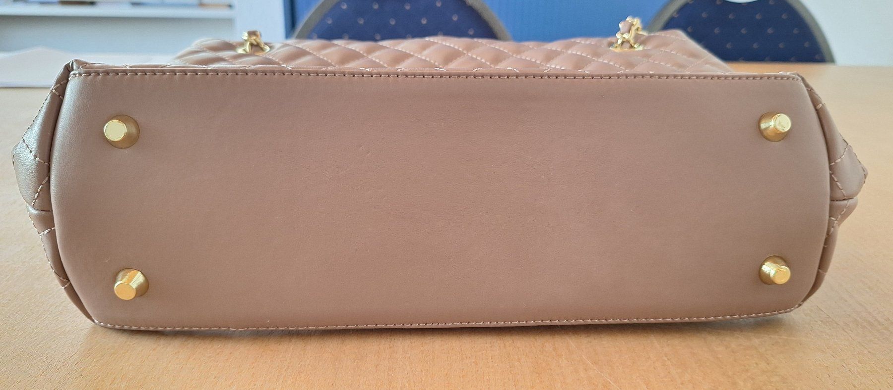Borse da donna: Umhängetasche Handtasche Schultertasche elegant Keep – Nuovo (secondo la descrizione) da Gurtnellen venduto da Rhino77 2