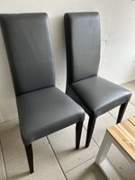 2 Esszimmerstühle, Kunstleder - Schnäppchen ab Fr. 1.—