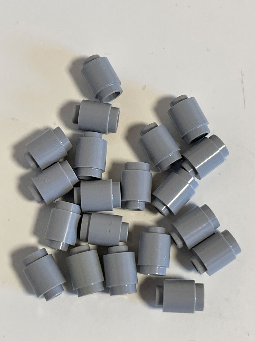 Lego Giocattoli: Lego - 20 Graue runde teile (hell) – Usato da Gelterkinden venduto da cobra0110