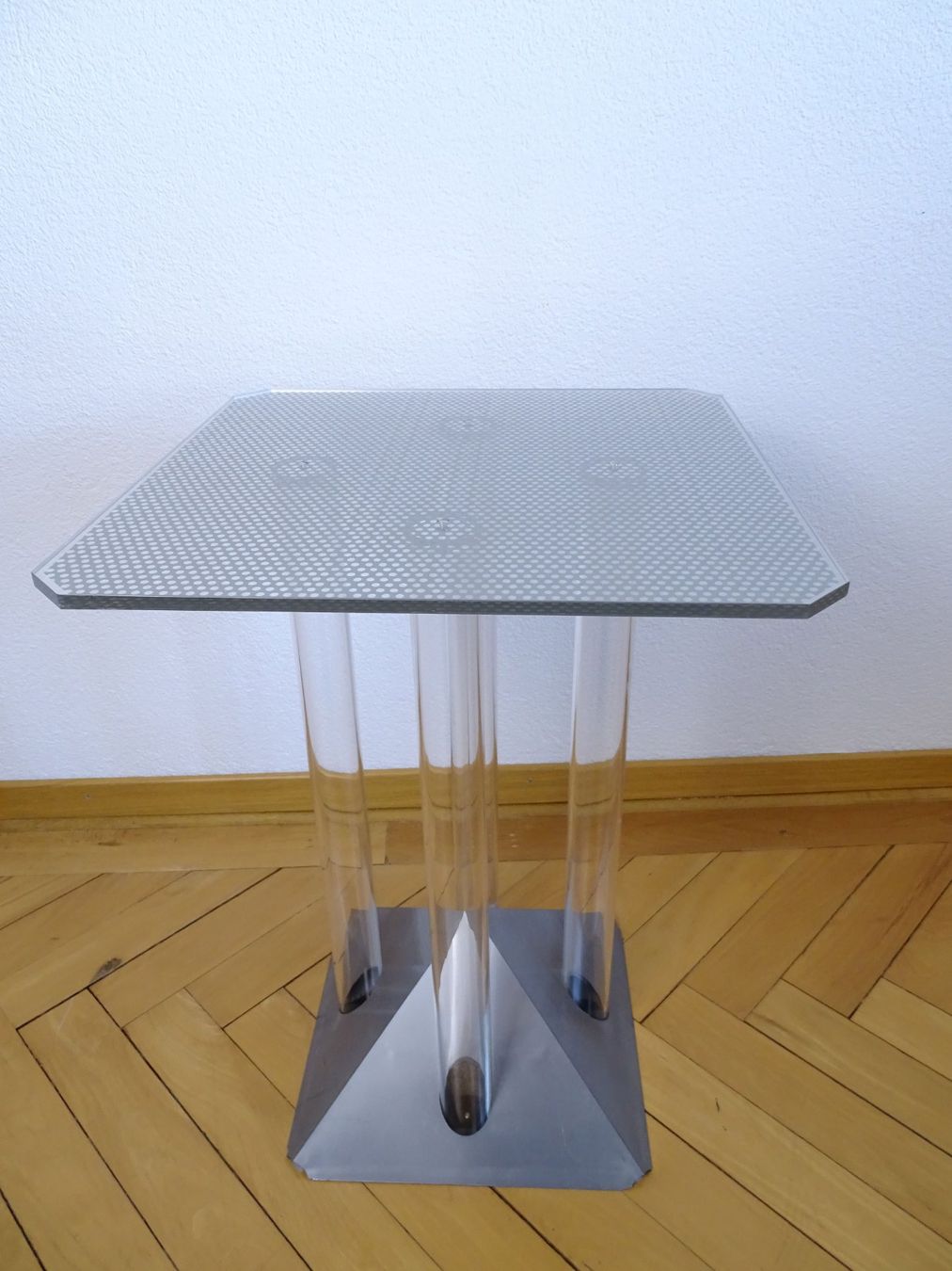 Tavoli: 2er Set - Beistelltische / Blumenhocker/ Bartisch Acrylglas – Usato da Solothurn venduto da hli_n69n 6