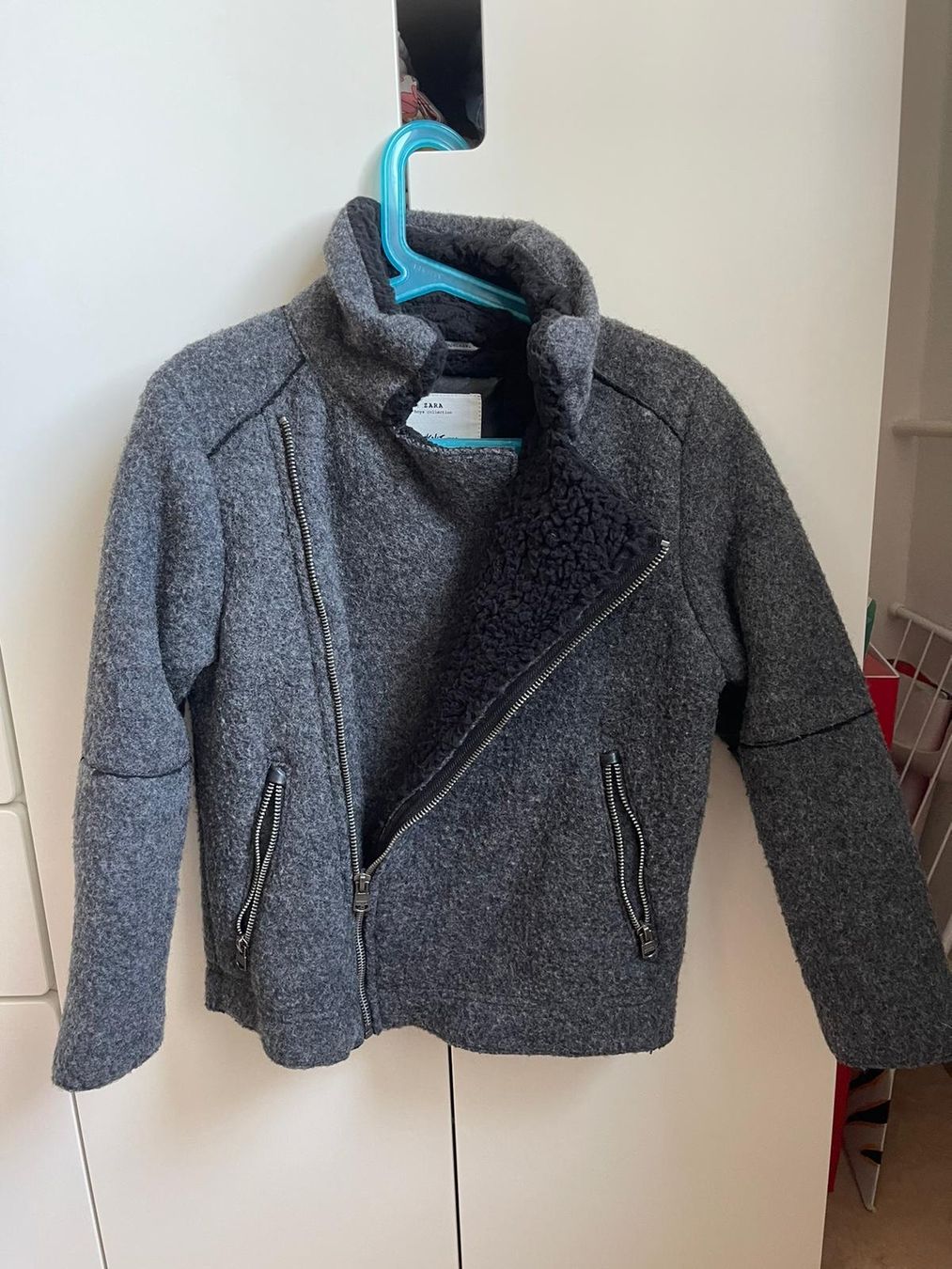 Zara Giacche & Cappotti: Jacke – Usato da Frauenfeld venduto da Tesese 1