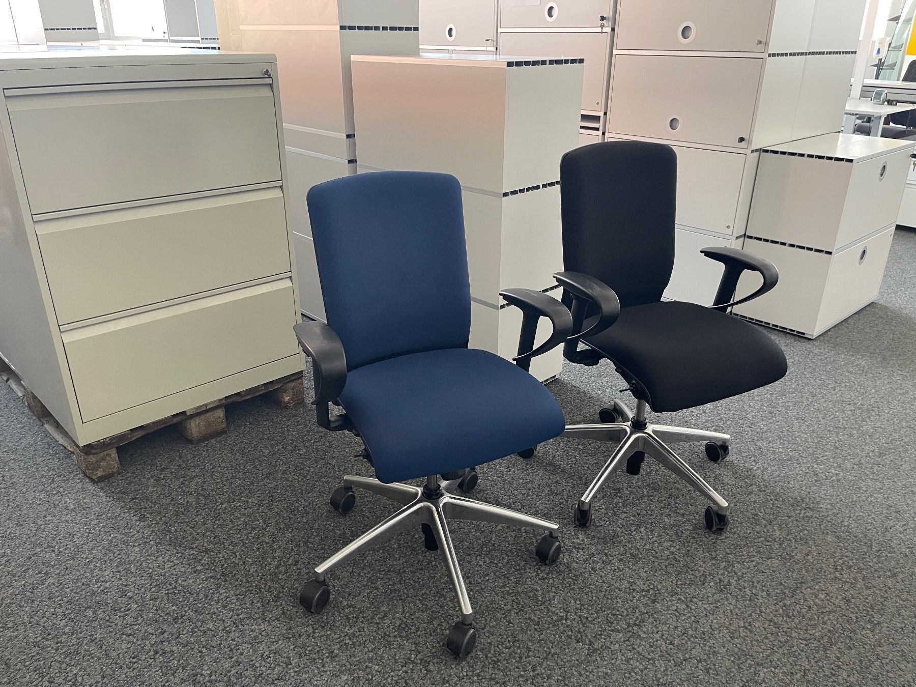 Sedie: Girsberger comport stuhl Lief Gratis – Usato da Thun venduto da Thuno6 6