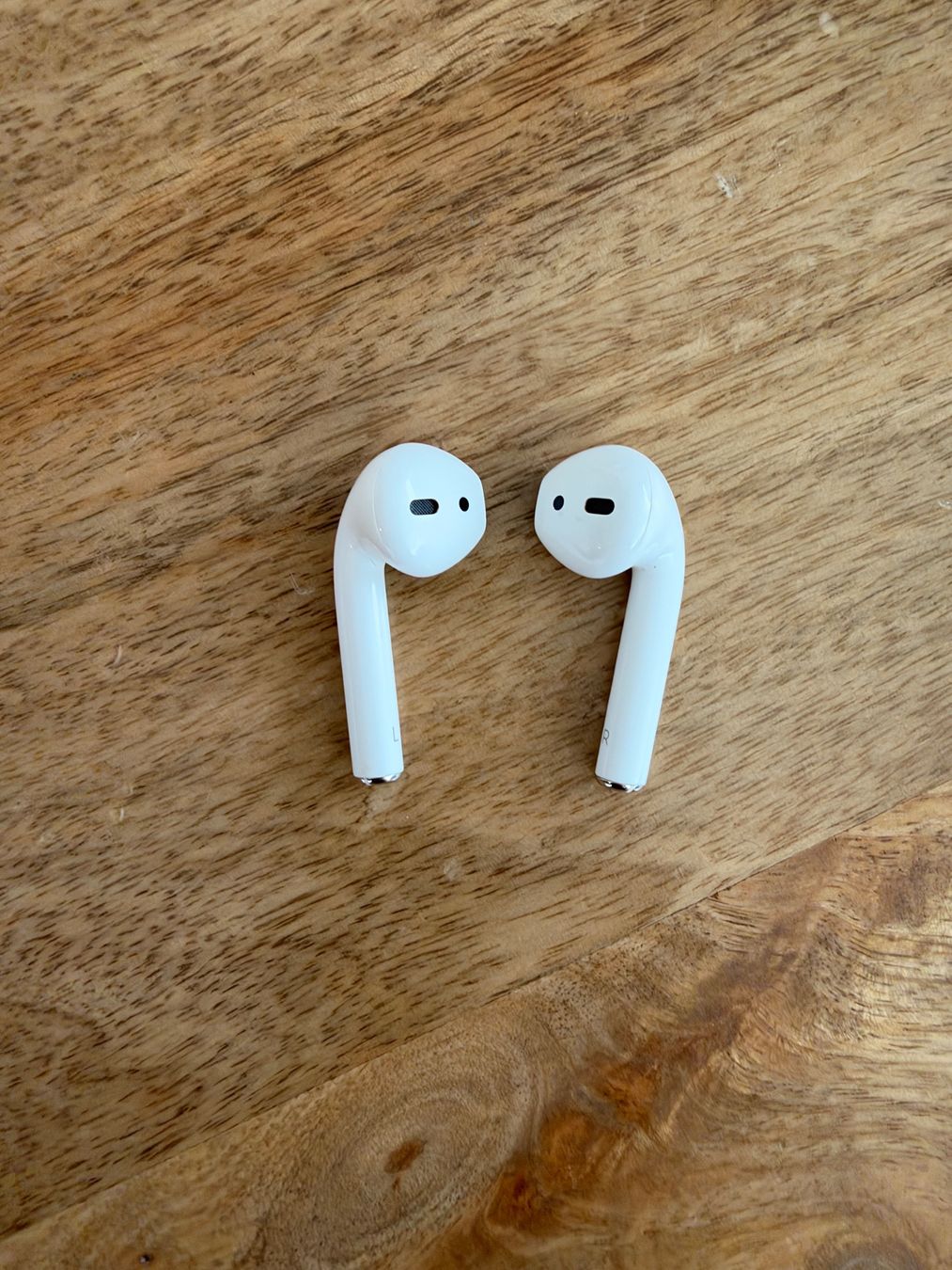 Apple Kopfhörer: AirPods 2nd Generation mit Ladecase – Gebraucht aus Hochdorf von Stadi91 1