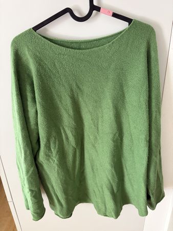 Pull vert en maille mélange viscose fabriqué en Italie