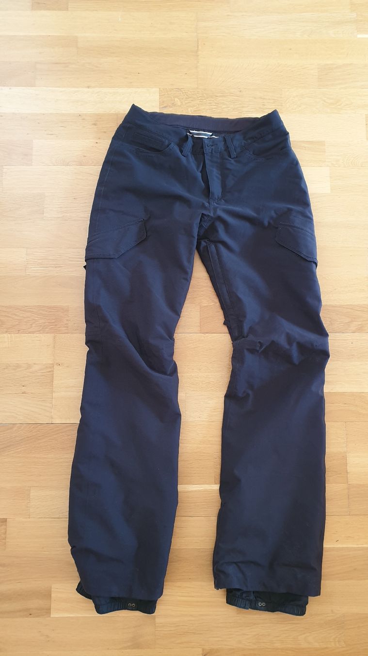 Burton Hosen: Burton XS Skihose / Snowboardhose – Gebraucht aus Zürich von shordy87