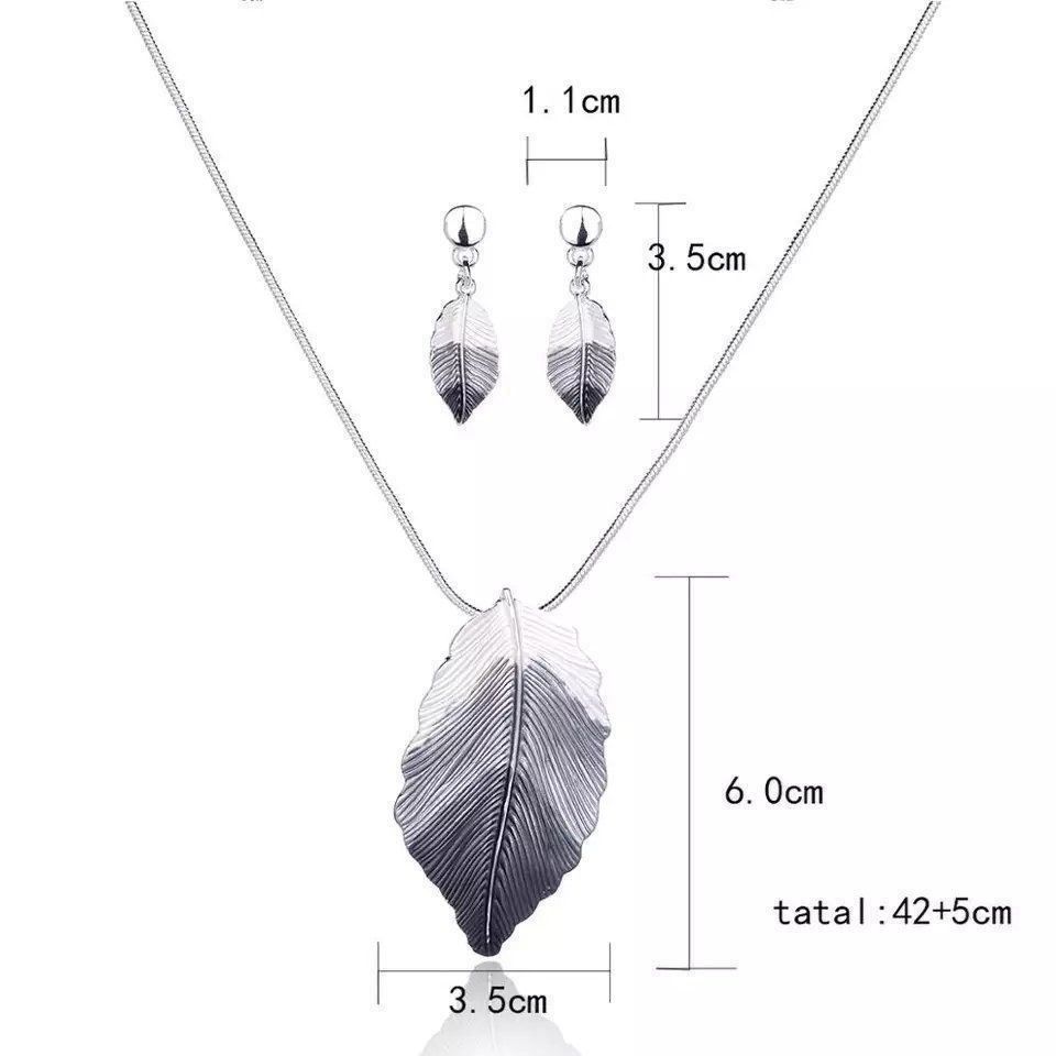 Catenine: Halskette und Ohrringe Modell Blatt – Nuovo e nell'imballaggio originale da Nürensdorf venduto da AntonioAE 2