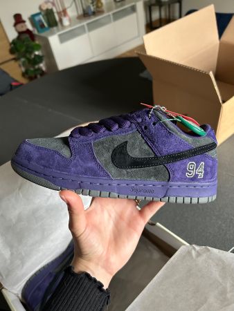Sneaker NIKE DUNK SB SUPREME
