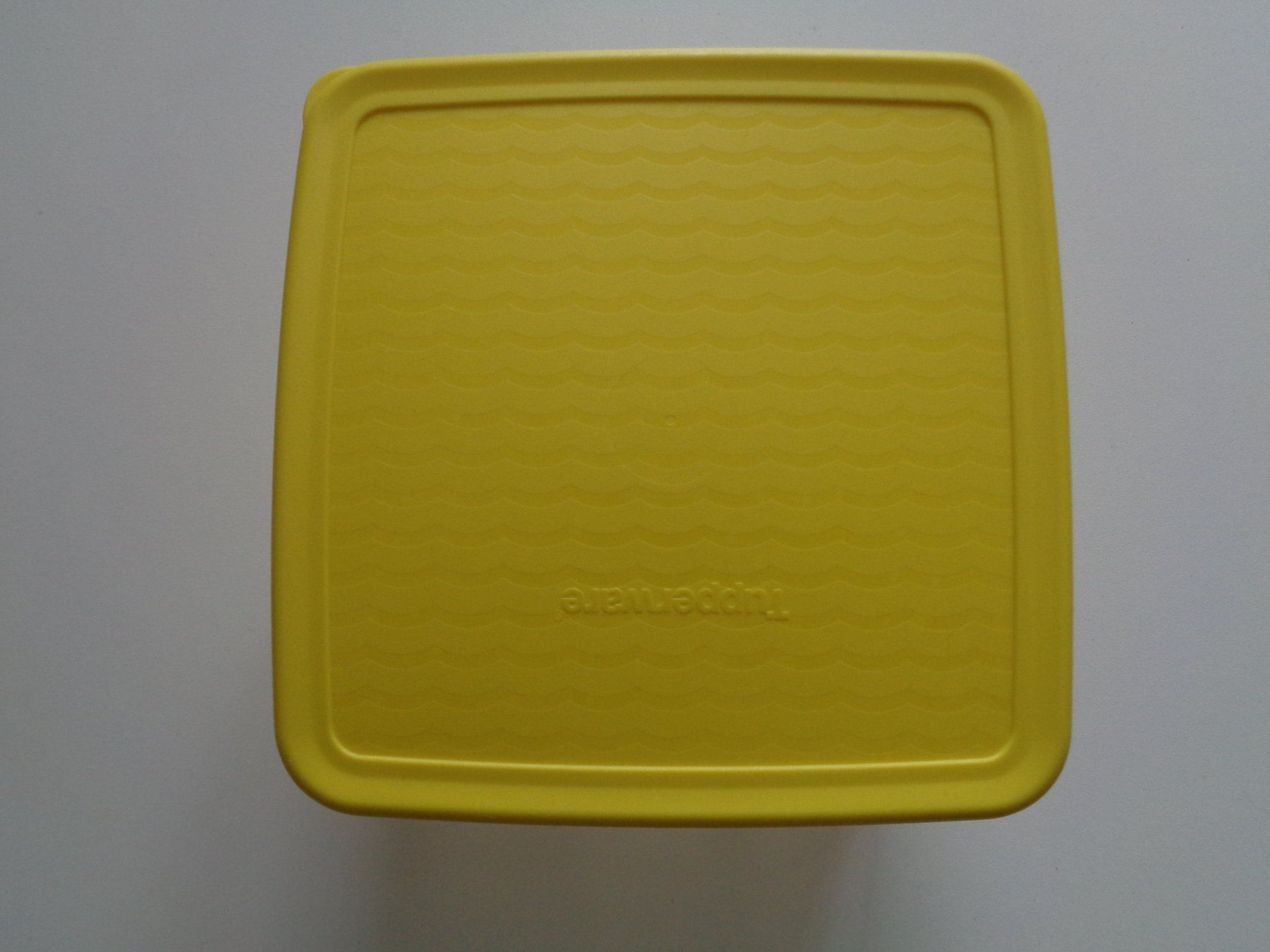 Tupperware Contenitori & Simili: Tupperware Behälter zum Frischhalten – Usato da Dietikon venduto da chroetli77 2