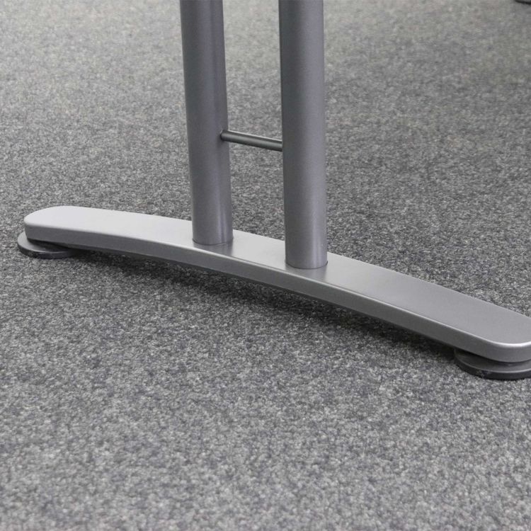 Scrivanie: Ergodata Schreibtisch - elektr. höhenverstellbar (72-122cm) – Usato da Oftringen venduto da ENOVUM 4