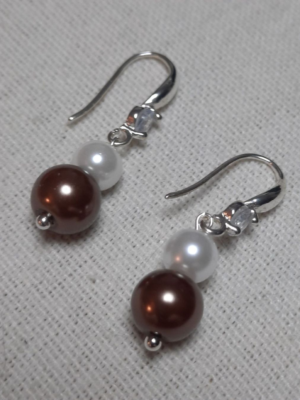 Perle (finte): Elegante Ohrringe mit Perlen, neuwertig – Nuovo (secondo la descrizione) da Solothurn venduto da lsc_pf99 3