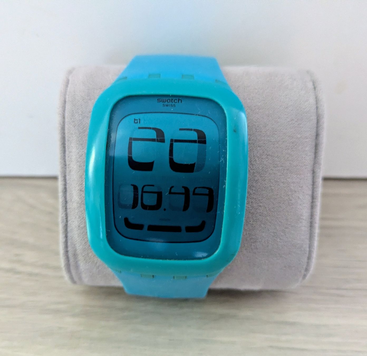 Swatch Montres: 2 montres SWATCH Touch  – D'occasion à Châtonnaye par Enjie 3
