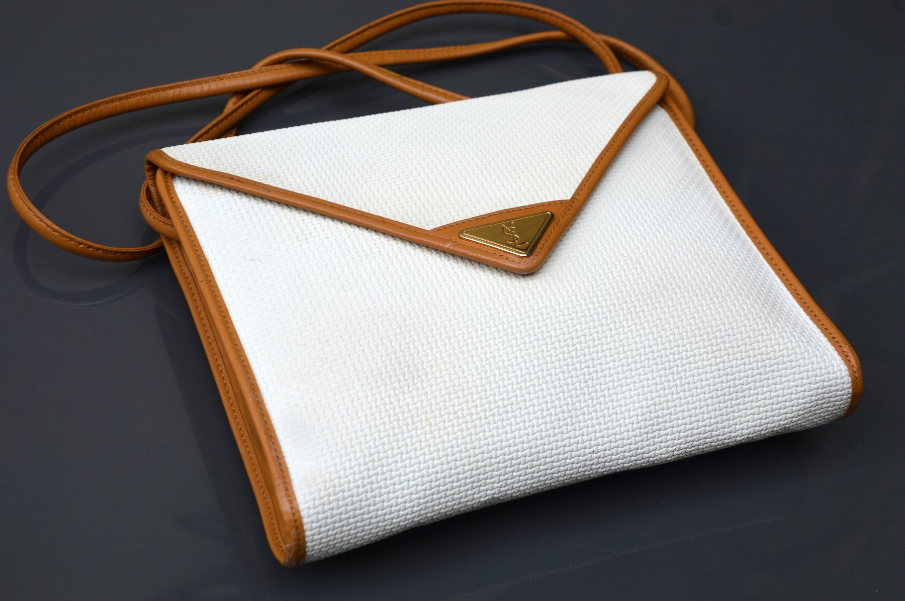 Saint Laurent Taschen für Damen: Yves Saint Laurent Tasche / sac – Gebraucht aus Collonges von Auganien 4