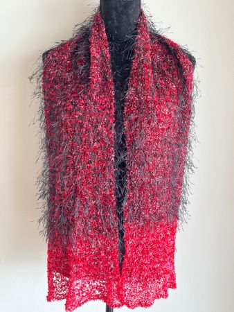 Roter Winterschal mit Fransen, handgemacht, 25x130 cm