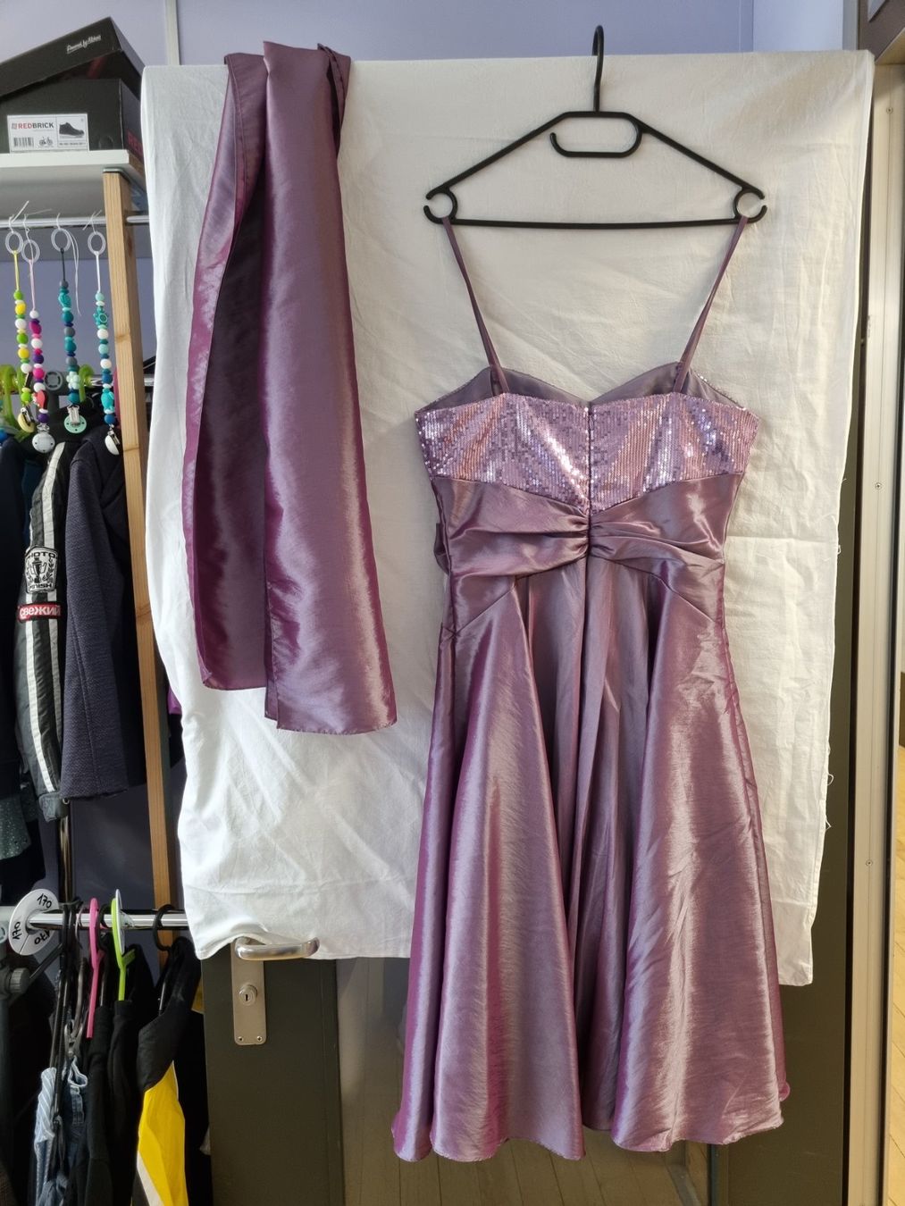 Vestiti: Nintie Kleid Grösse M – Usato da Schönenwerd venduto da Chez_Mimi 1