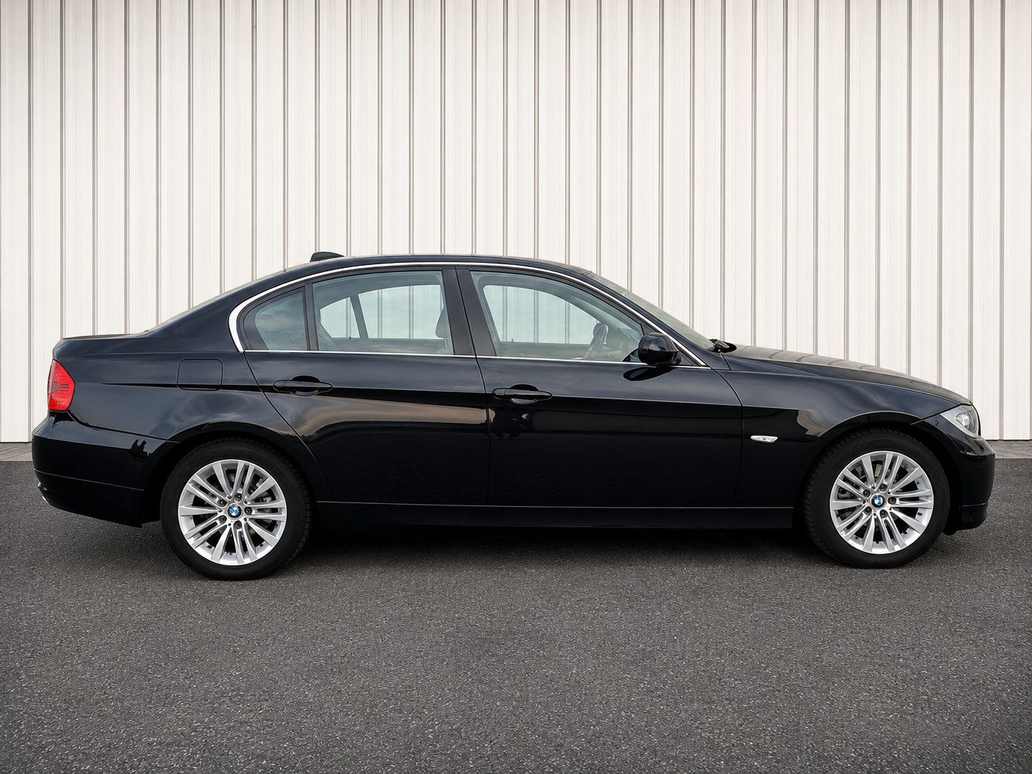 BMW Automobili: BMW 325xi Limousine – Usato da Rünenberg venduto da MS.Cars 2