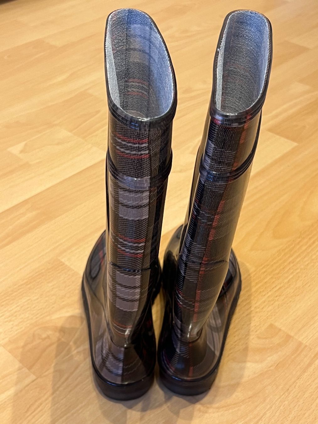 Scarpe da uomo: Gummistiefel Grösse 37, ca. 34cm hoch – Usato da Dübendorf venduto da Charlie03 1